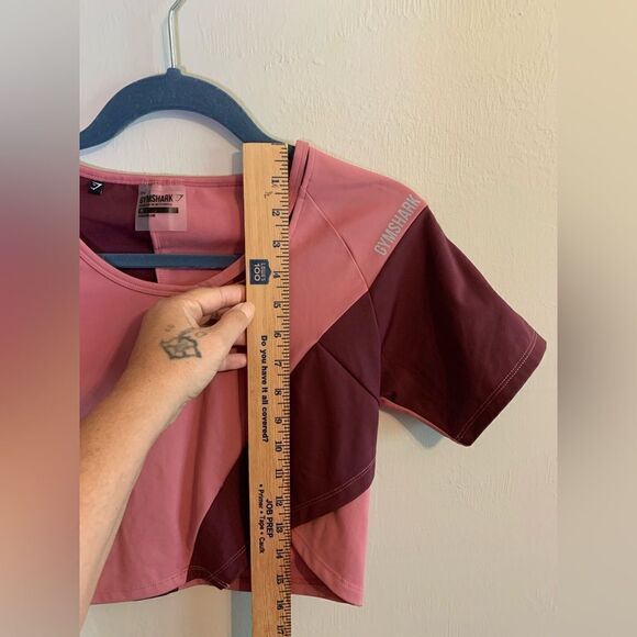 Gymshark Ruby asymmetrical Crop Top size M - Picture 6 of 6
